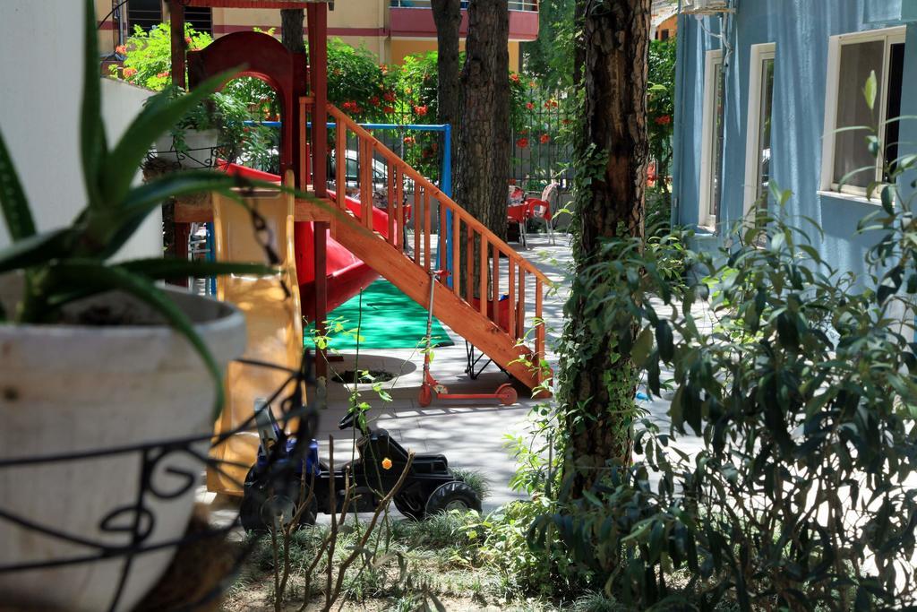 Hotel Princi I Vogel Velipojë Eksteriør bilde